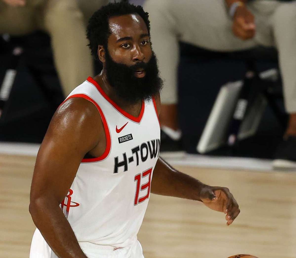 引人深思的 引人深思的