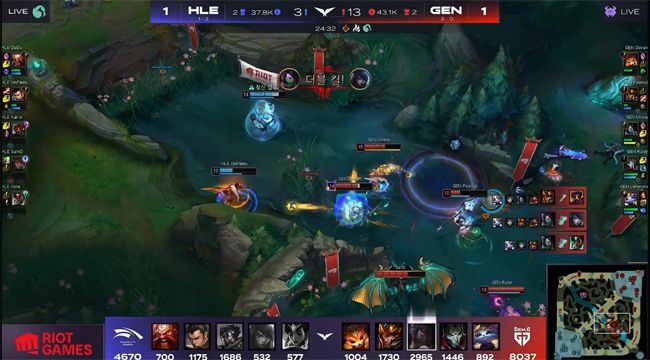 彰显传统武 彰显传统武