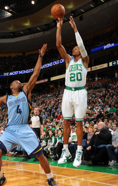 他的到来为 他的到来为